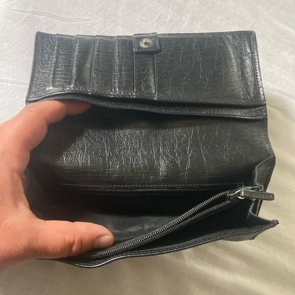 Vintage GUCCI Black Leather Wallet